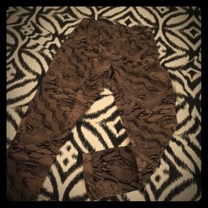 High waisted fit, fun stylish light